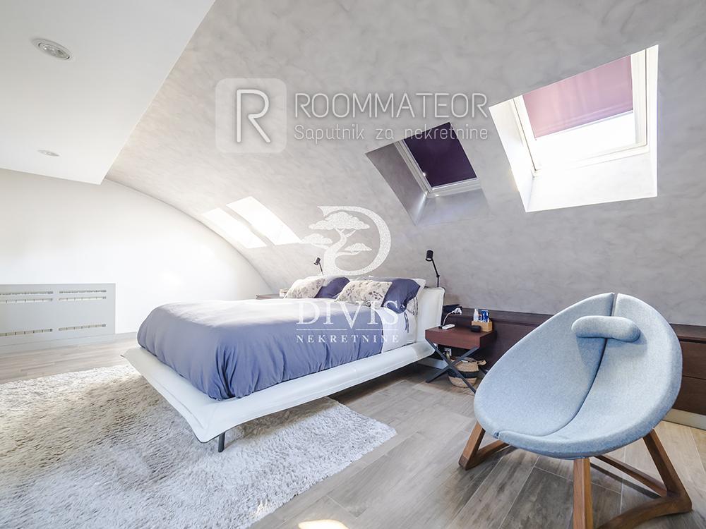 Slika 2 - Vojvode Savatija, Trosoban stan na prodaju, 158m2, 550.000€